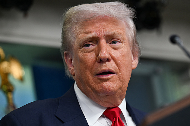 Pokud Putin nebude souhlasit s koncem války, důsledky budou vážné, řekl Trump