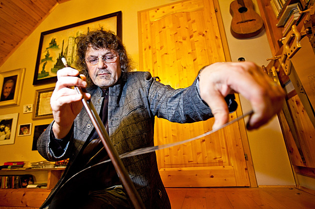 Zemřel Petr Dopita. Muzikálový zpěvák se proslavil i hrou na kanadskou pilu