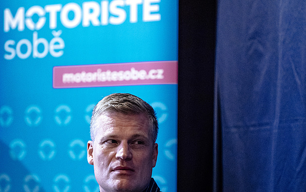 Je to sebevražedná mise, ale jsme ochotni jít do konfliktu s EU, slíbil Turek