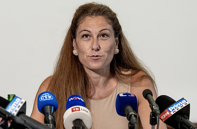 Policie zasahuje v bitcoinové kauze, zajišťuje lidi i věci
