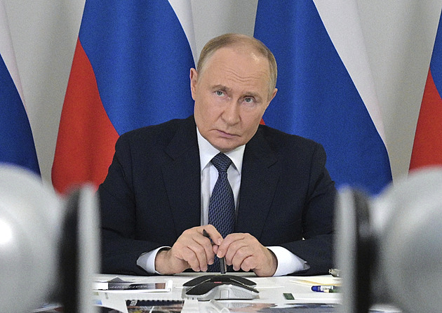 Návrat supervelmoci. Putin chce Ukrajinu na summitu jen jako okrajové téma