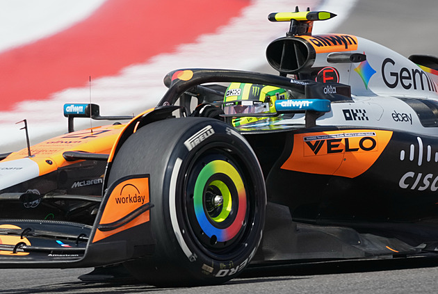 V tréninku formule 1 v Austinu byl nejrychlejší Norris před Hülkenbergem