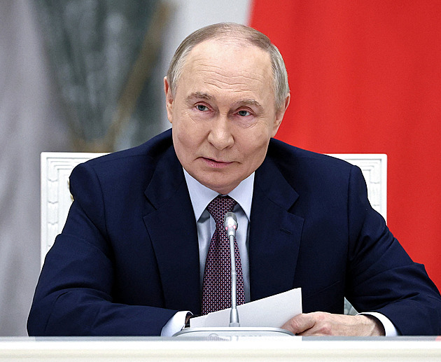 Reakce bude vážná, ne-li drtivá. Ať si to rozmyslí, reagoval Putin na tomahawky