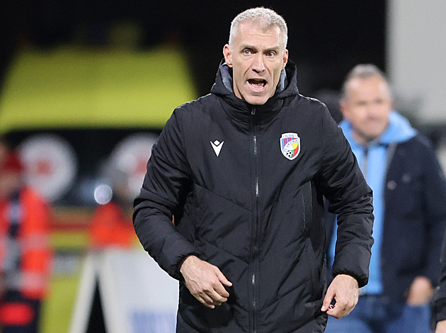 Štípněte mě! Ani si to nestíhám užít, hlásil Hyský. Vyzdvihl Jedličku i oba střelce