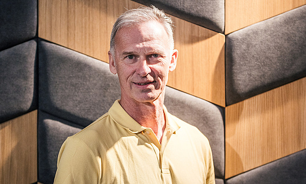 Chci, aby ruští sportovci dostali možnost odsoudit válku, zdůrazňuje Dominik Hašek