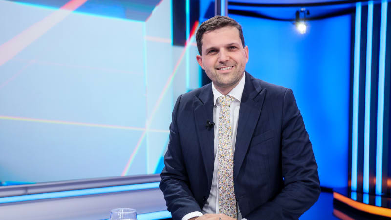 Emisní povolenky pro domácnosti se odkládají o rok. Klimatický cíl EU odmítáme, řekl Hladík