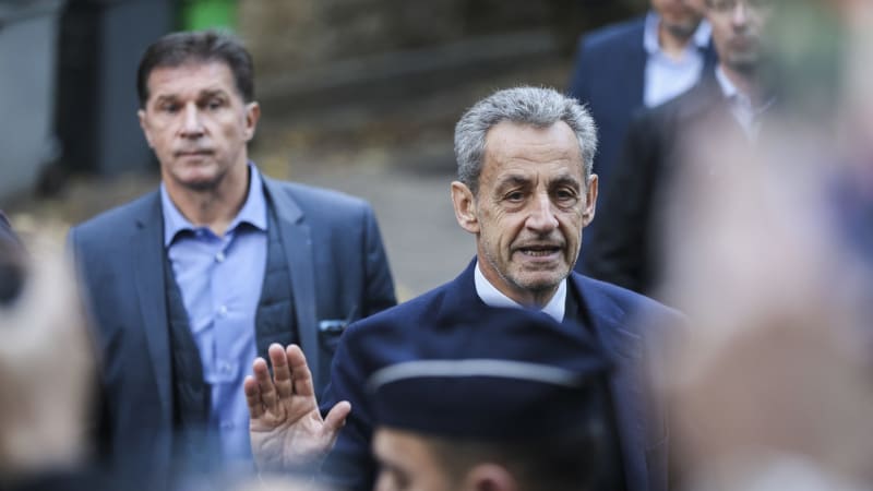 Sarkozy může na svobodu, rozhodl soud. Vězení byla noční můra, řekl exprezident