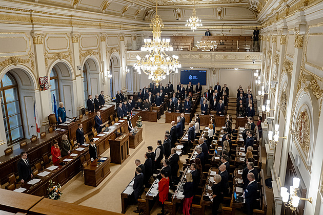 Poslanci si rozdělí výbory. Nová koalice řeší, zda chybí miliardy pro školství
