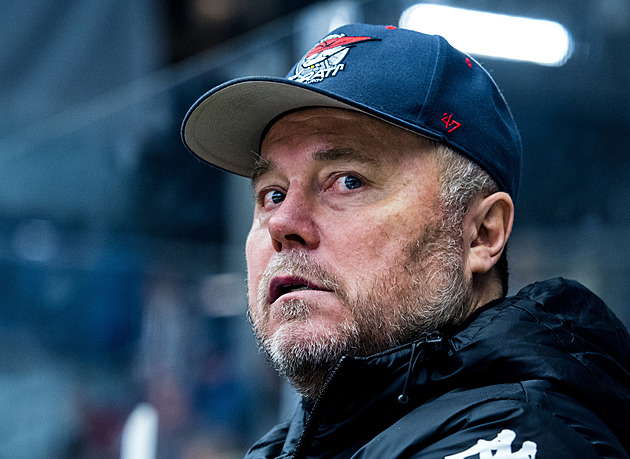 Baráž? Zhýralost! Pešout by extraligu otevřel zdola: Ať je platové dno 40 milionů