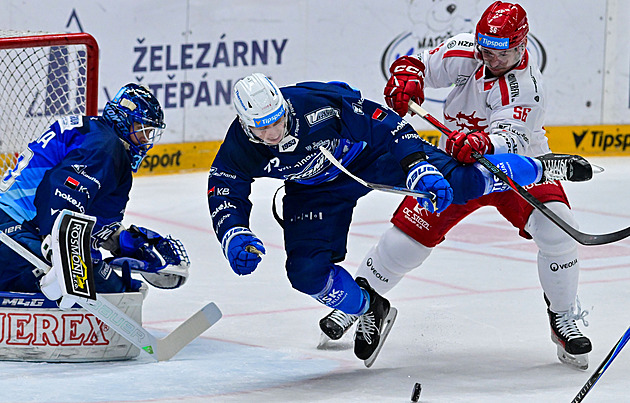 ONLINE: Brno vede nad Třincem, sparťané zvládli přestřelku. Dynamo muselo otáčet