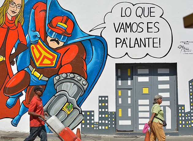 Super Knír se vrací. „Schizofrenní“ Maduro konejší Trumpa a chystá guerillovou válku