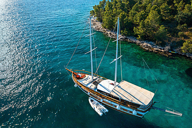 Nákladná, ovšem výjimečná. Co skýtá dovolená v Severní Dalmácii na palubě jachty