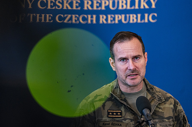 Česká armáda probírá priority na příští rok, s projevem vystoupí Řehka i Pavel
