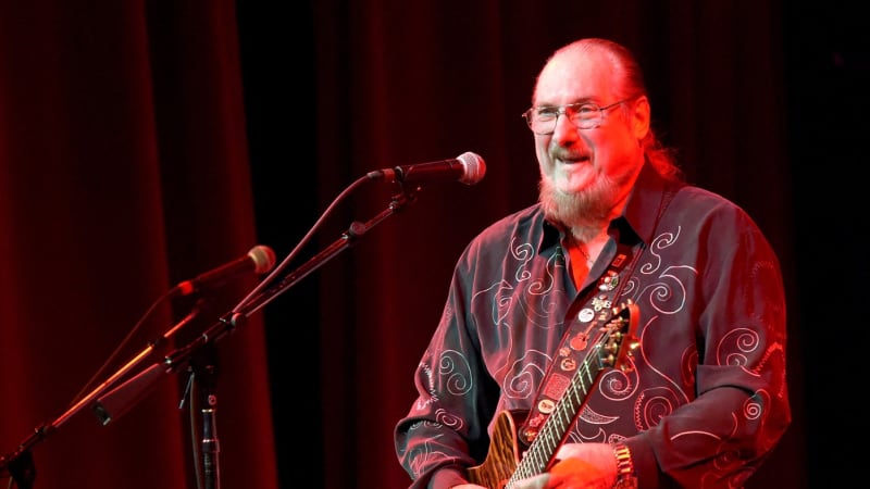 Zemřel legendární kytarista Cropper. Patřil mezi světové špičky, dvakrát získal Grammy
