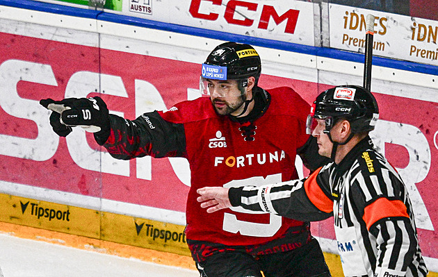 Shore opět řídil výhru Sparty, Budějovice i přes závěrečný tlak padly pošesté v řadě