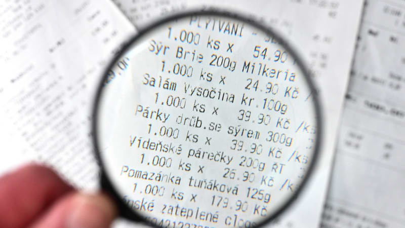 EET znovu u soudu? Schillerová plánuje novinku. Prezentuje hausnumera, zlobí se opozice