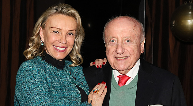 Musela jsem Dádě domluvit, prozradila kmotra Anny Julie Slováčkové