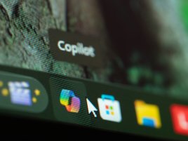 Windows 11 trpí na Copilot, který žere paměť. Uživatelé jsou velmi naštvaní
