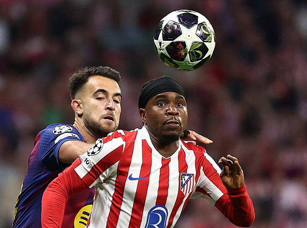 ONLINE: Barcelona v závěru zvyšuje tlak,   Dembélé dává druhý gól proti Liverpoolu