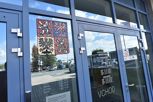 Mladší sestru bodl přímo do srdce. Kéž by šel vrátit čas, litoval u soudu