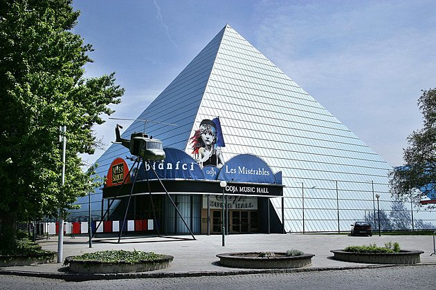 Praha vyplatí 20 milionů agentuře GoJa za Pyramidu. Chce ji pronajímat výhodněji