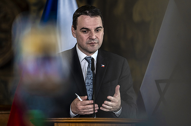 Macinka v OSN vyzval velmoci k omezení moci. Připomněl limity i malé státy
