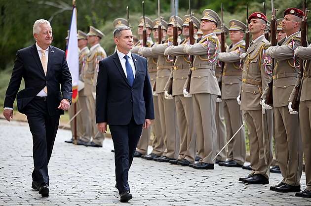 Moldavská armáda dál spoléhá na českou podporu. Zůna jednal s ministrem obrany